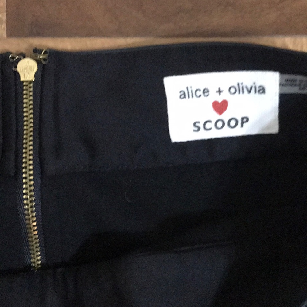 Alice + Olivia Black Leather Trim Mini-Skirt - Picture 6 of 8